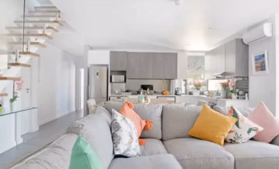 Naomi -Designer 3BR Penthouse in Central CPT with Views!