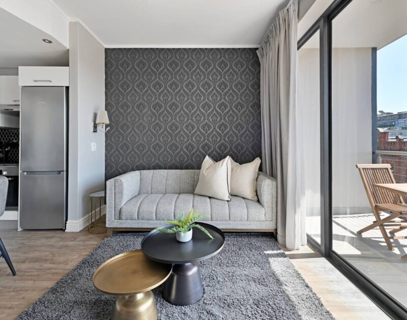 Bella-Stylish 1-Bed Apt in trendy De Waterkant w Balcony