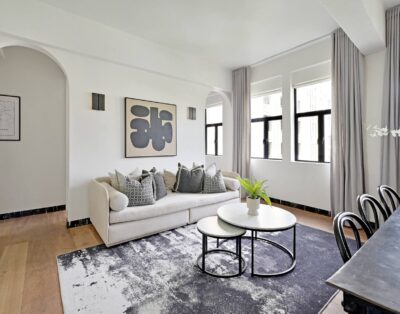 Aurora-2 Bed 1 Bath Lock-Up-&-Go in Historic City Centre