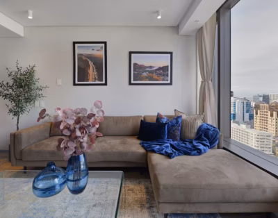 Portia-Luxury 2BR City Penthouse with Views!