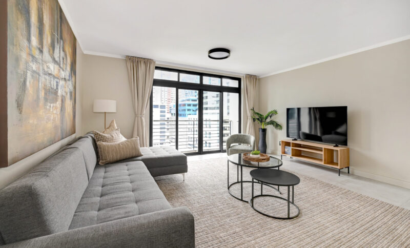 Azra-Soft Luxury 1BDR in trendy DeWaterkant Nest