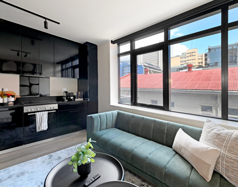 Violet-Trendy Studio Apartment at The Tokyo