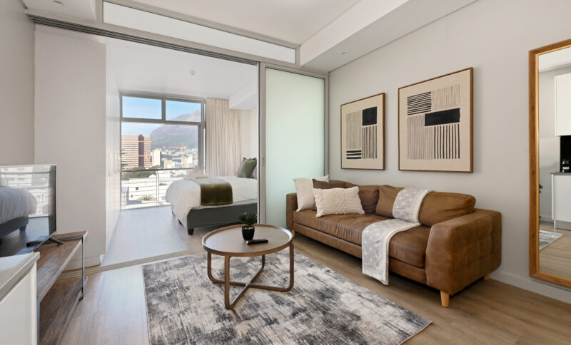 Noor-Scenic 1BR Retreat Mountain & City Views in CPT